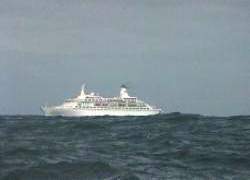 Cruise liner, Banks Strait