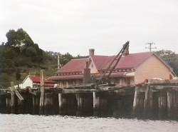 Old wharf, Strahan